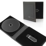 ETUI 18 URODZINY NA PENDRIVE I PŁYTĘ IPCE/CU SKÓRZANE CZARNE 18 URODZINY