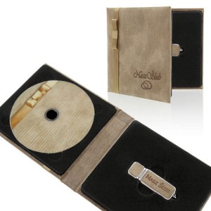 IPCB/B - Etui materiałowe beżowe na pendrive i płytę nasz ślub