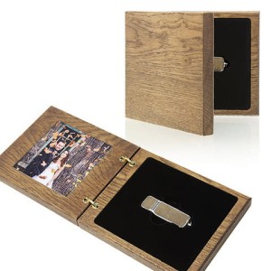 DREWNIANE ETUI NA PENDRIVE USB I ZDJĘCIE IPFW/I GŁADKIE